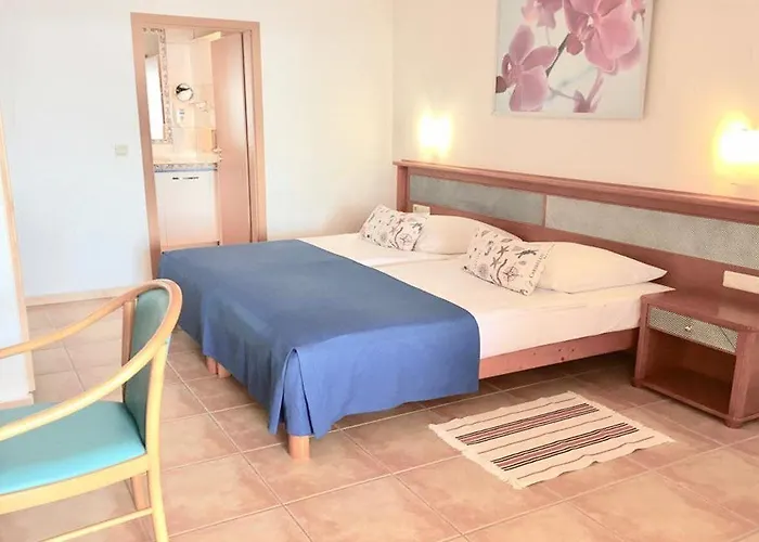 Monte Marina Naturist (adults Only) 5* Playa De Esquinzo